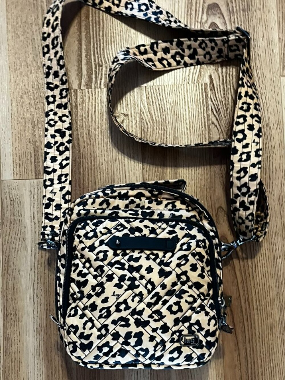 Lug Spotted Leopard Skeeter Bridge Conversable Crossbody Bag